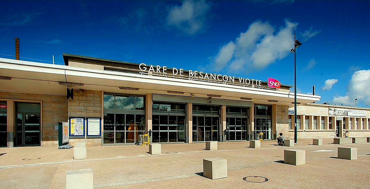 Gare de Besançon Viotte - Coque Cadeau alimentaire - Epicerie fine - VAE produits locaux